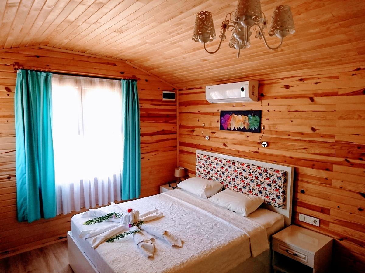 Simge Pension Çıralı Buitenkant foto